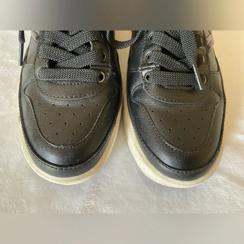 Vionic Women's Elise Lace-Up Sneakers Black Leather Size‎ 5